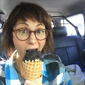 Meet your Posher, Katrina